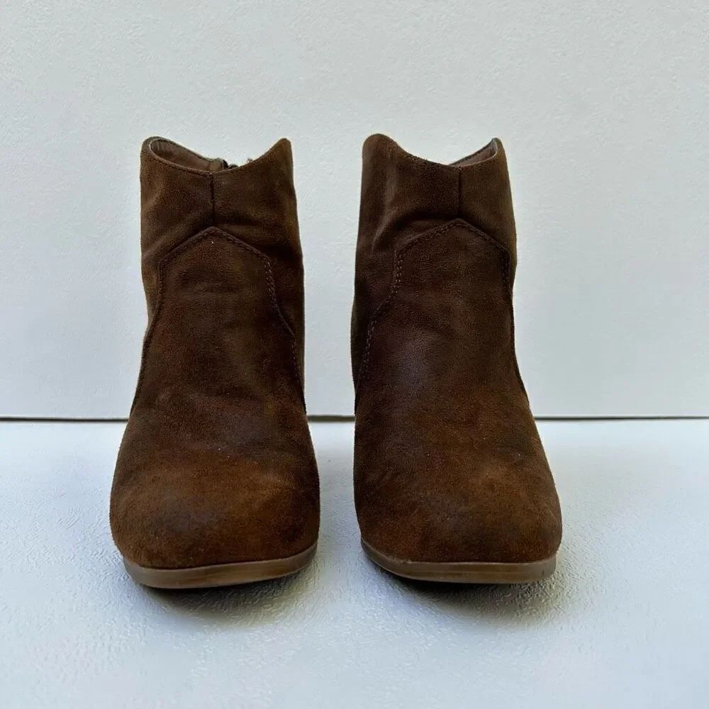 Women boots 